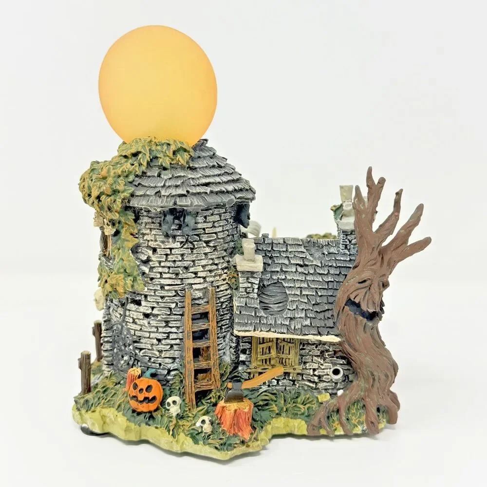 Hawthorne Village Universal Monsters Wolf Man's Lair Original Box COA Halloween